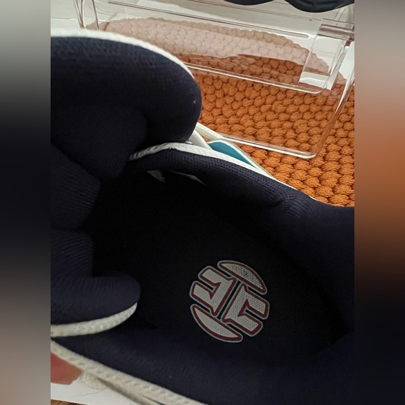 ADIDAS Harden Vol. 4 GCA 'Dynasty Rockets' - Picture 12 of 14